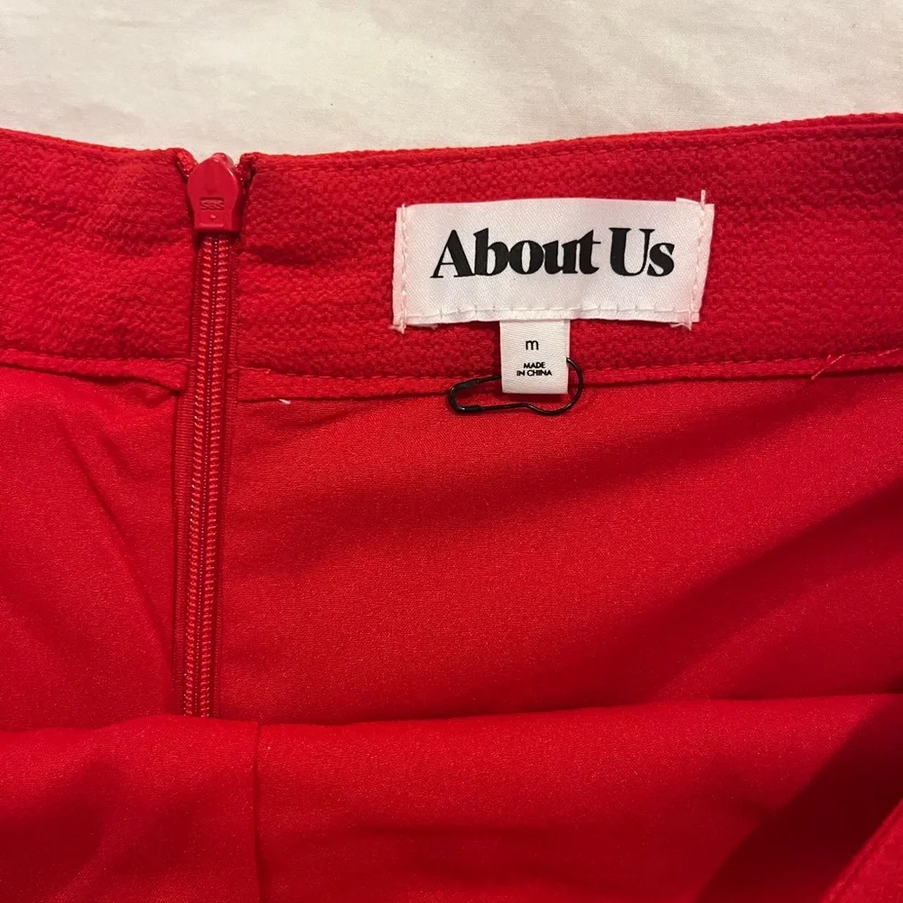 About Us Shorts - Picture 2 of 4